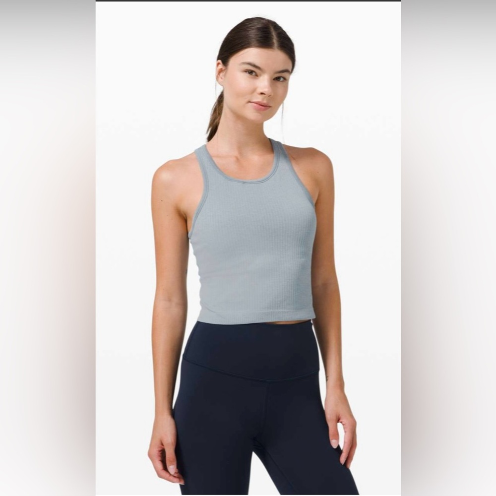 🍋Women’s Lululemon Ebb To Street Racerback Crop Tank size 4 blue🍋
